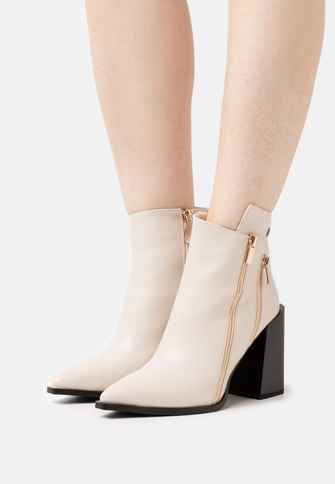 Gabor Ivoire | Talons Classiques Exclusifs